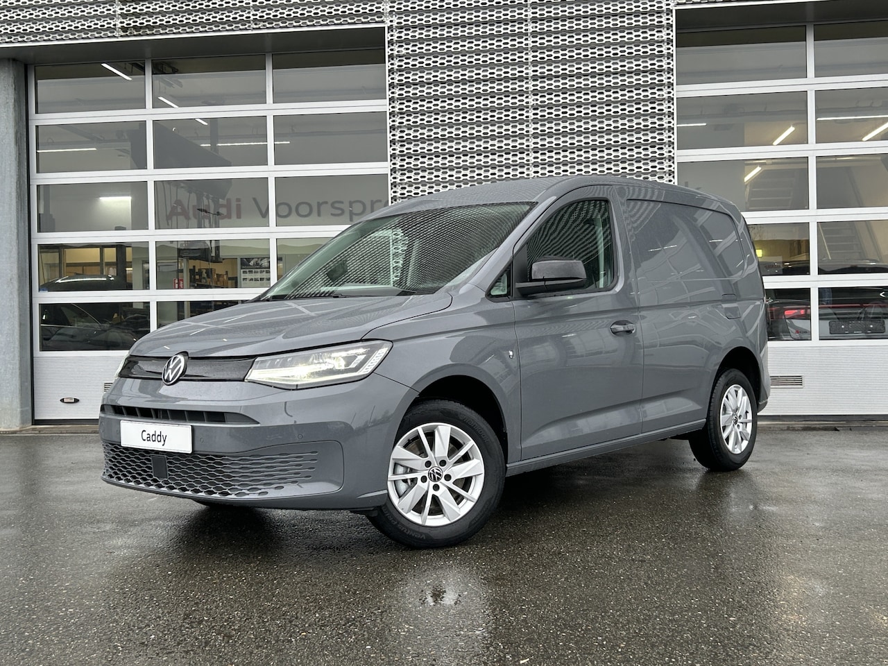 Volkswagen Caddy - | DSG | Led | Digitaal Display | Trekhaak - AutoWereld.nl