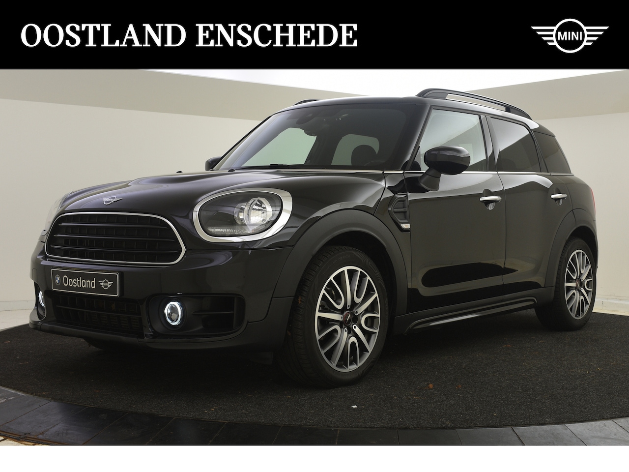 MINI Countryman - Cooper Salt Automaat / Trekhaak / Comfortstoelen / Apple CarPlay / Cruise Control / Naviga - AutoWereld.nl