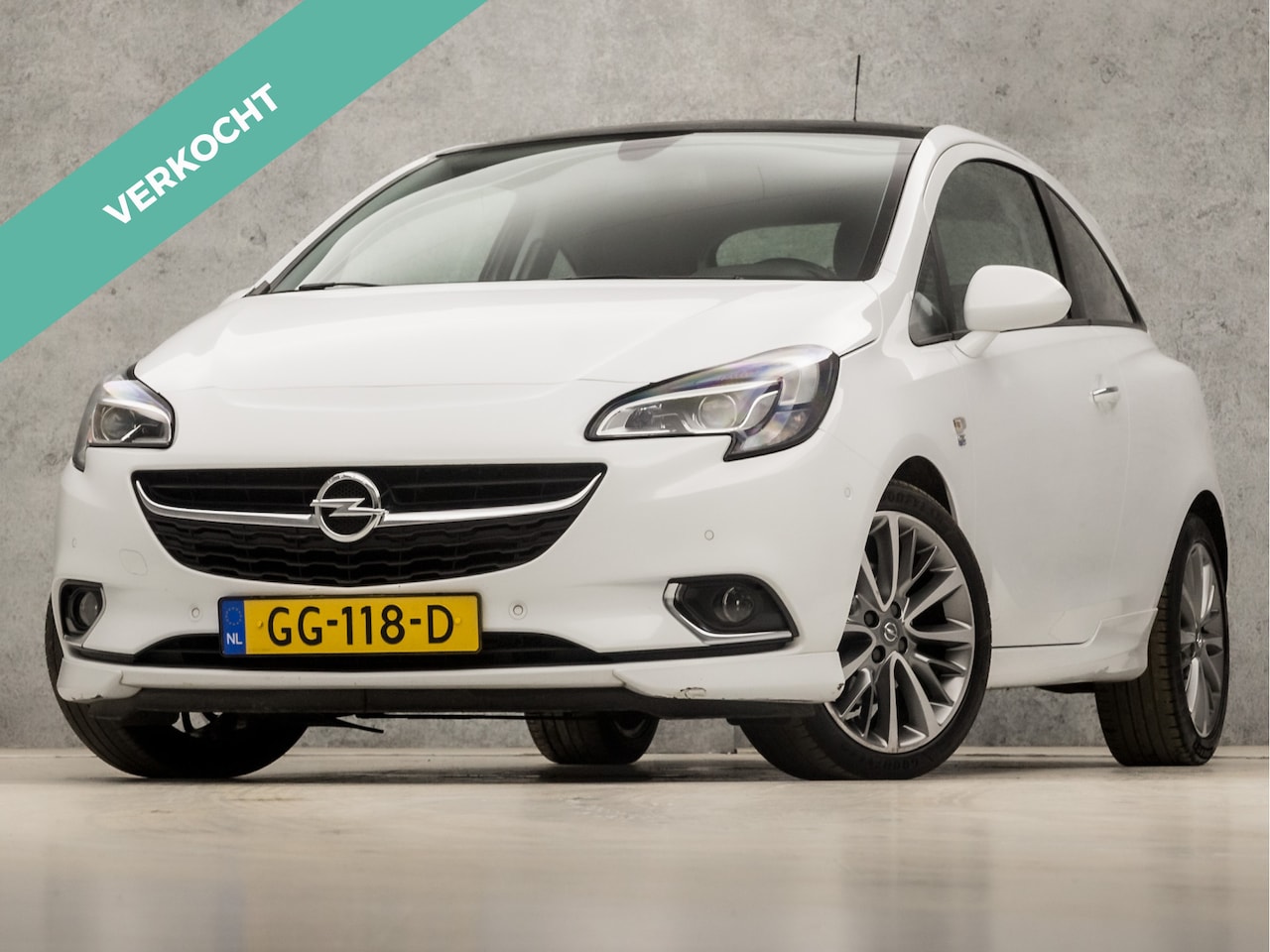 Opel Corsa - 1.3 CDTI OPC Cosmo Automaat (PANORAMADAK, NAVIGATIE, STUUR/STOELVERWARMING, CLIMATE, LEDER - AutoWereld.nl