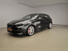 BMW 1-serie - 5-deurs 118i | M-Sportpakket | LED | Leder | HUD | M-sportstoelen | Elektr. zetels | Keyle