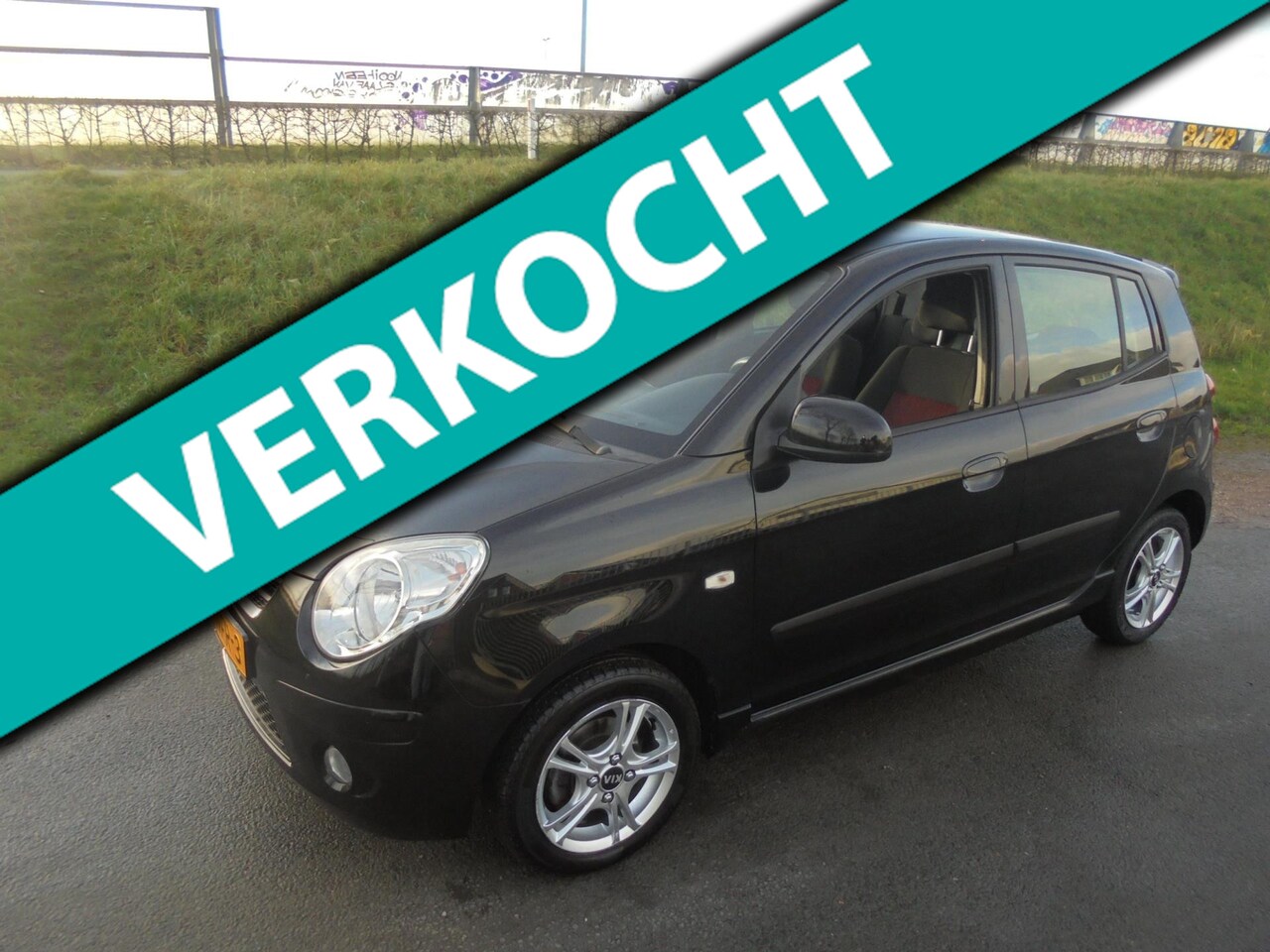 Kia Picanto - Kia picanto 1.0 benzine met airco lmv 133.000km - AutoWereld.nl