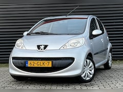 Peugeot 107 - 1.0-12V XS | Airconditioning } Radio/cd | Elektrische ramen | Lage kilometerstand | NAP |