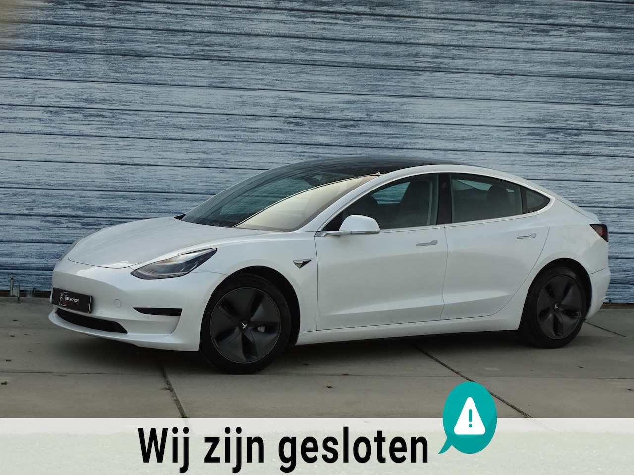 Tesla Model 3 - Standard RWD Plus Trekhaak Leer Navi 20x Tesla - AutoWereld.nl