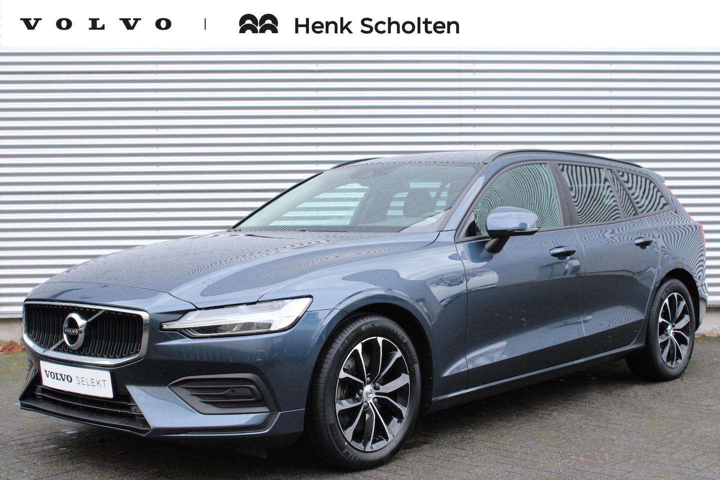 Volvo V60 - B3 Mild Hybrid Momentum Advantage, Lederen Bekleding, Adaptieve Cruise Control Met Pilot A - AutoWereld.nl