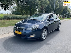 Opel Astra - 1.6 Turbo Sport CRUISE/NAVI/AIRCO