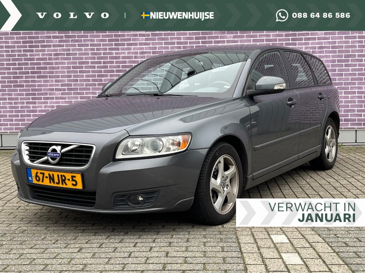 Volvo V50 - 2.0 Sport | Volvo dealer onderhouden | Navigatie | Parkeersensoren achter | Climate contro - AutoWereld.nl