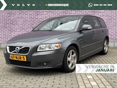 Volvo V50 - 2.0 Sport | dealer onderhouden | Navigatie | Parkeersensoren achter | Climate control | Bl