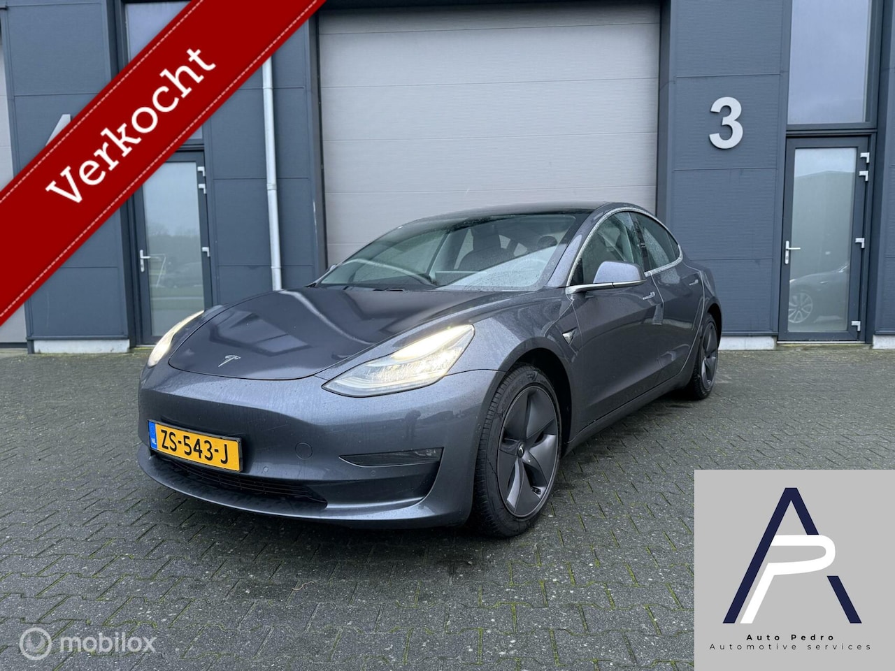 Tesla Model 3 - Long Range RWD Long Range Dual Motor AWD 75 kWh Trekhaak BTW - AutoWereld.nl