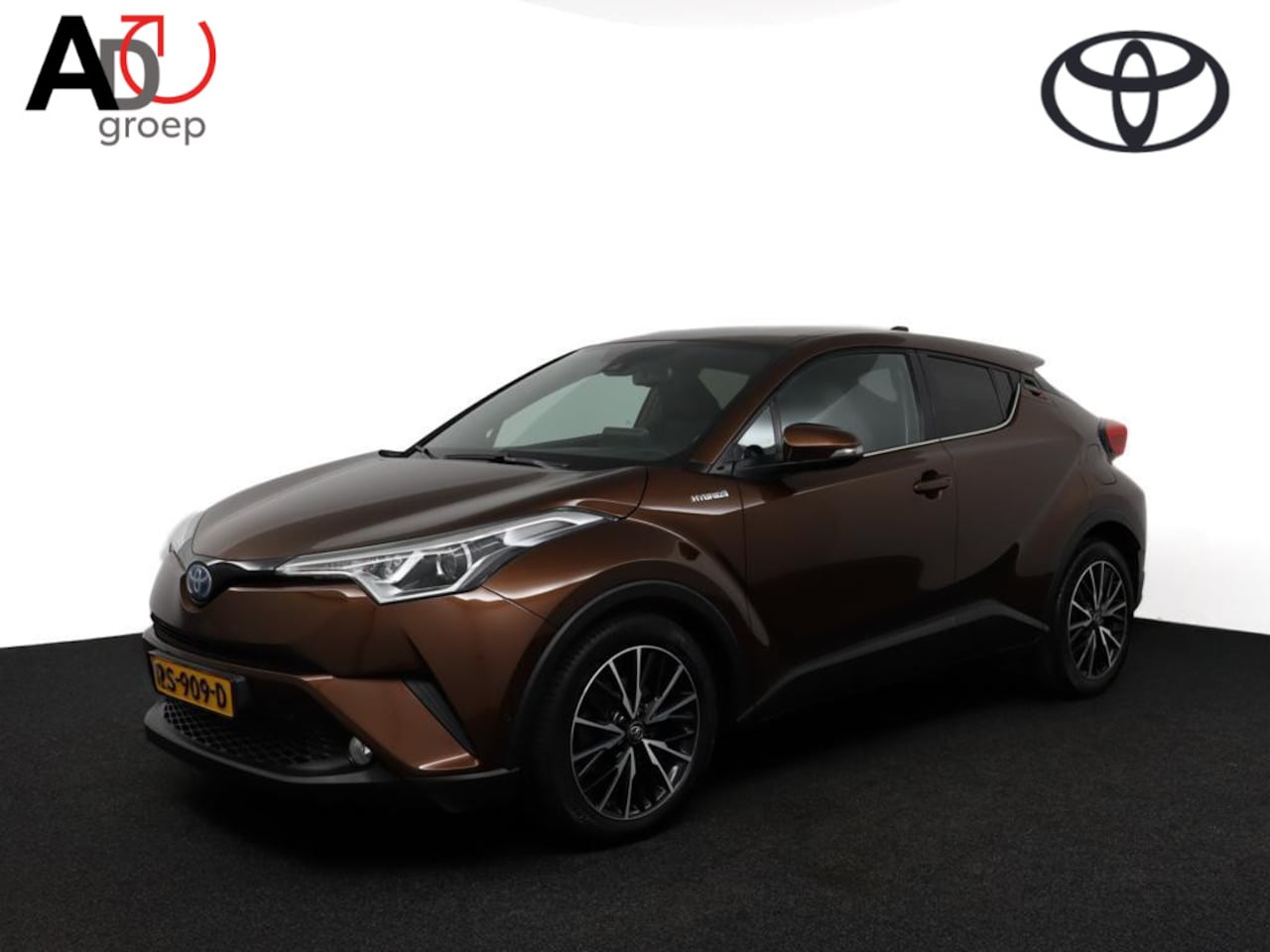 Toyota C-HR - 1.8 Hybrid Executive | Adaptive Cruise Control | Navigatie | Achteruitrijcamera | Automaat - AutoWereld.nl