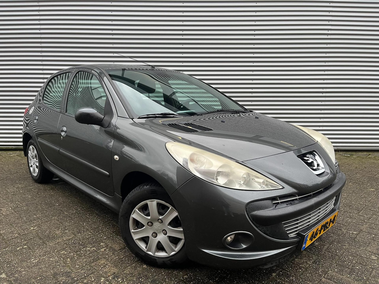 Peugeot 206 - 1.4 XS|Airco|Trekhaak|Goed onderhouden| - AutoWereld.nl