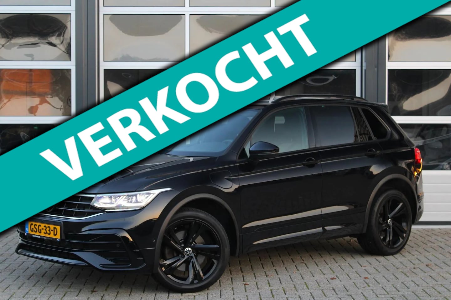 Volkswagen Tiguan - 1.4 TSI eHybrid 245pk 3x R-Line | 360 | Stoelverwarming voor & achter - AutoWereld.nl