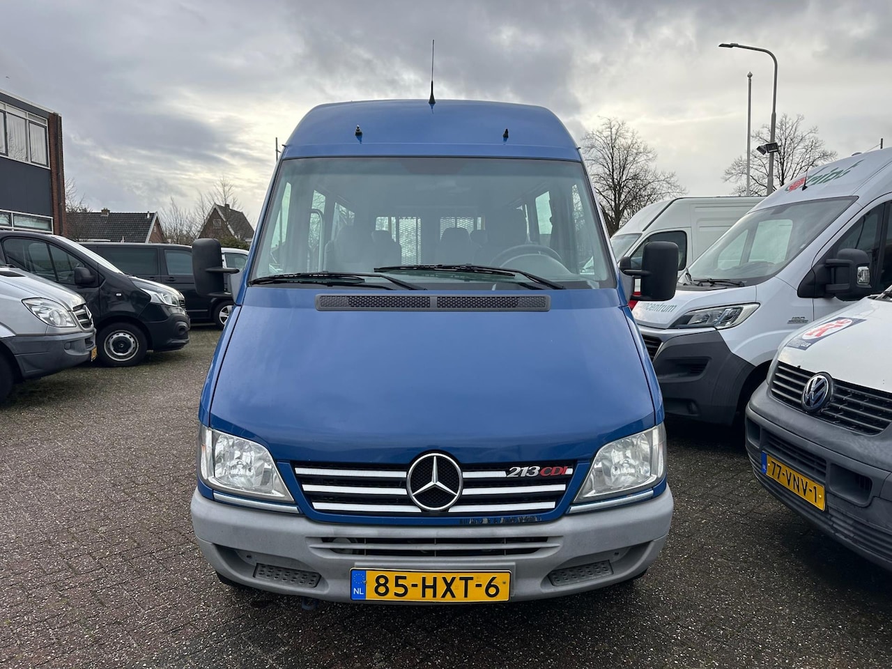 Mercedes-Benz Sprinter - 213CDI,L2/H2,9-Persoons: 5750,- - AutoWereld.nl