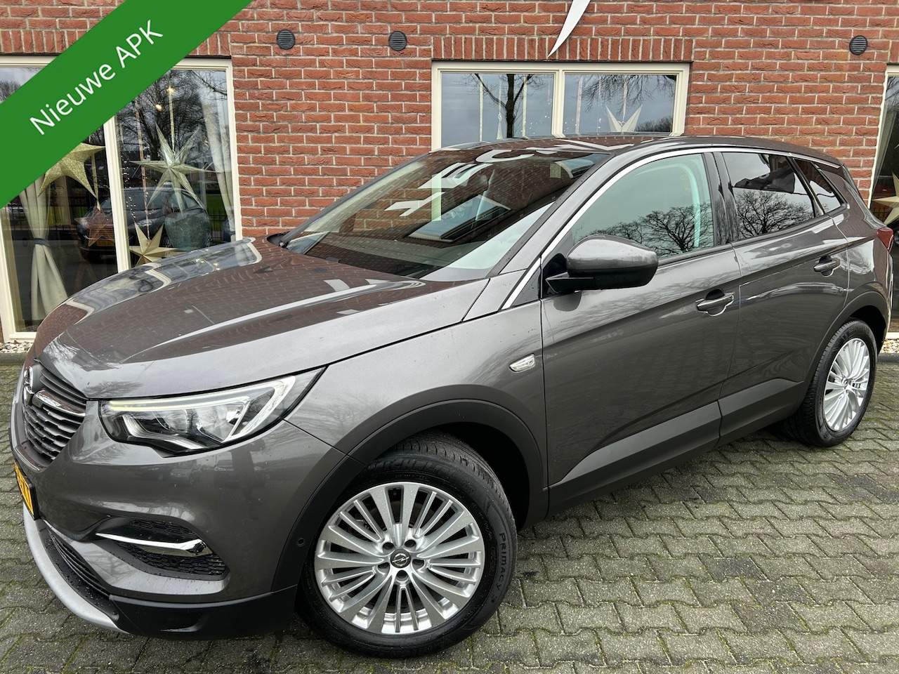 Opel Grandland X - 1.2 Turbo Business Executive NIEUWE APK / ELEK.KLEP / LED / DAB+ / APPLE.CARPLAY - AutoWereld.nl