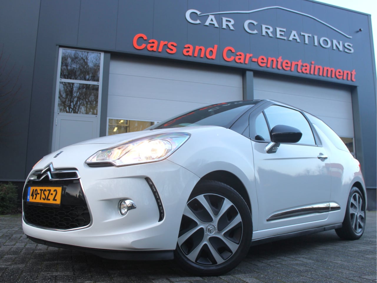 Citroën DS3 - 1.6 e-HDi So Chic Cruise Climate HiFi - AutoWereld.nl