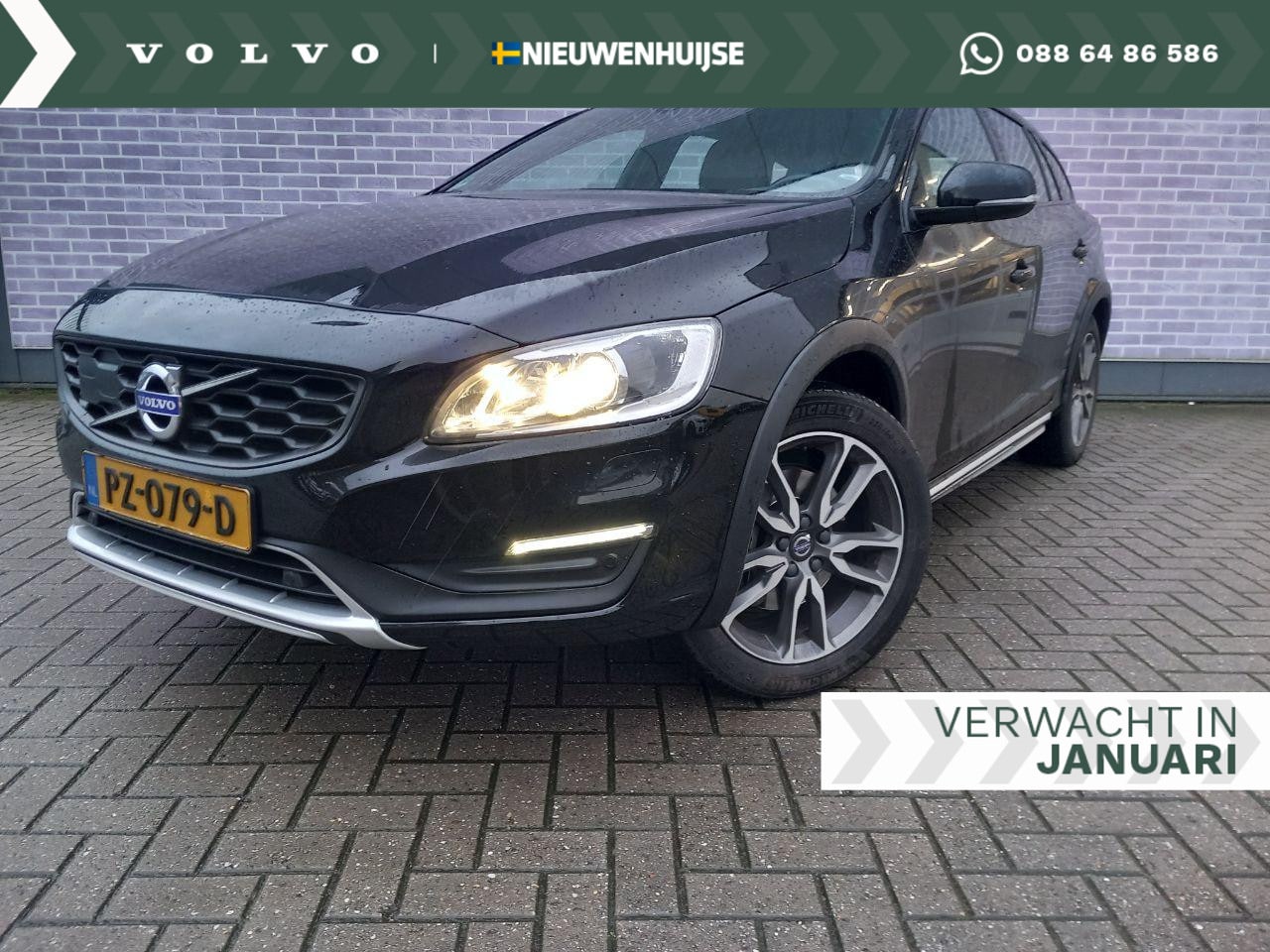 Volvo V60 Cross Country - T5 Polar+ | Navi | Lederen Bekleding | Schuif-/Kanteldak | Memory | Camera | Park Asssist - AutoWereld.nl