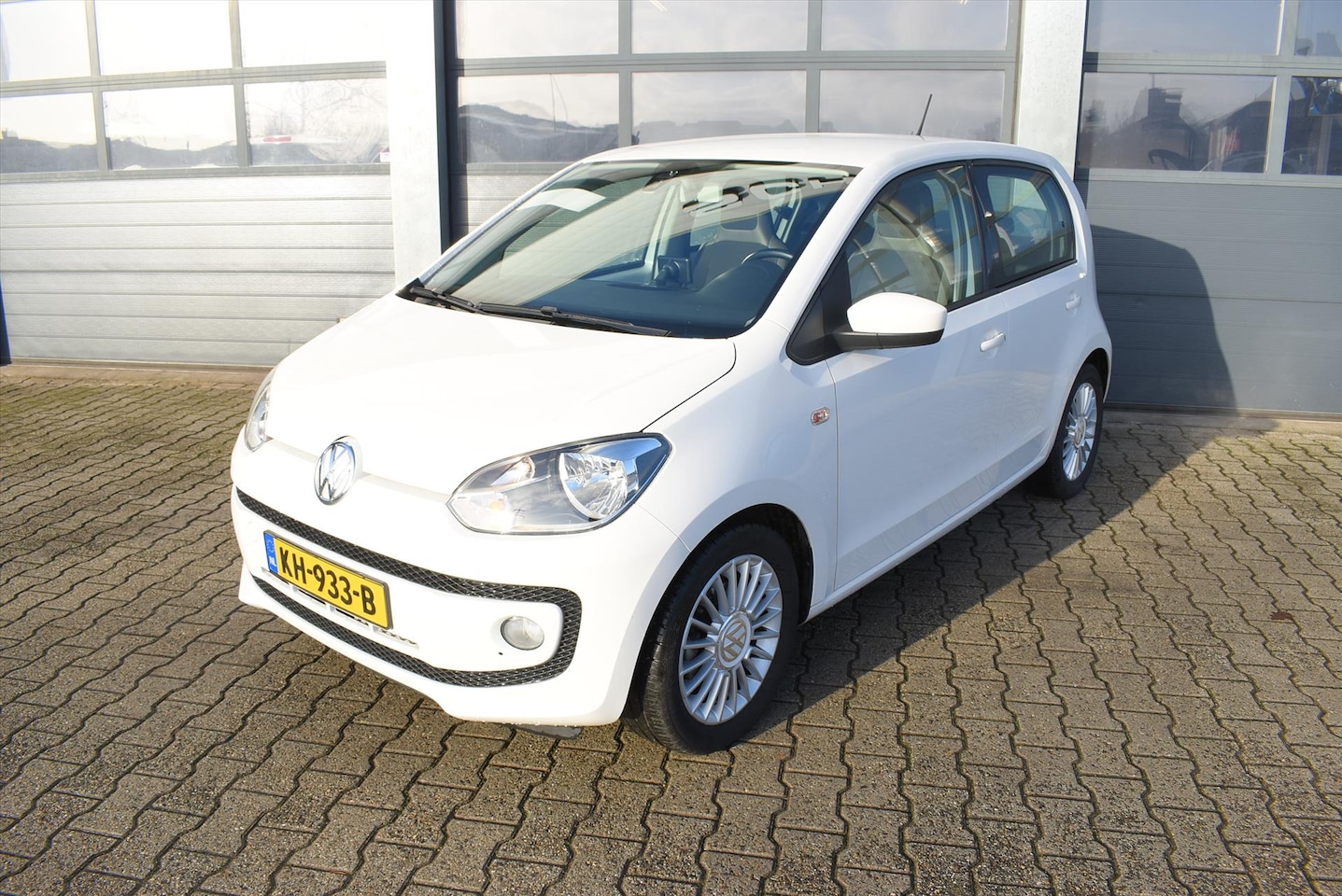 Volkswagen Up! - 1.0 high up! 1.0 60pk 5-drs High up! - AutoWereld.nl