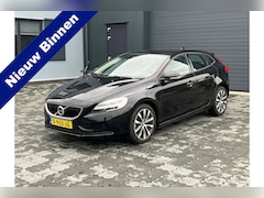 Volvo V40 - 2.0 T3 Momentum 50827KM LED CAMERA 17"