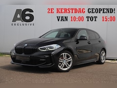 BMW 1-serie - 118i Business Edition M Sport Automaat Black Optic Virtual Cockpit Sfeerverlichting Naviga