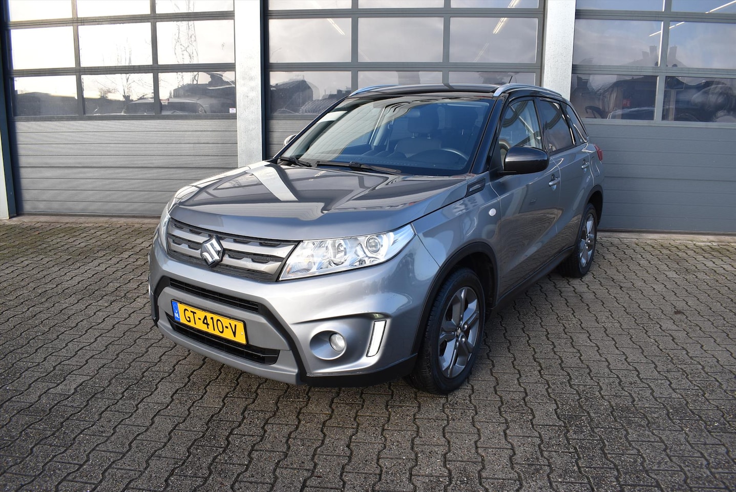 Suzuki Vitara - 1.6 VVT 120pk 2WD Exclusive - AutoWereld.nl