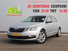 Skoda Octavia - 1.0 TSI Greentech Ambition Business Navigatie Clima Cruise PDC LMV Bluetooth LED Carplay A