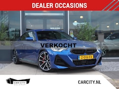 BMW 2-serie Coupé - 220i High Exec / M-sport Pro / Memory / HUD / Ambient / Active Cruise / 19 inch / Camera /