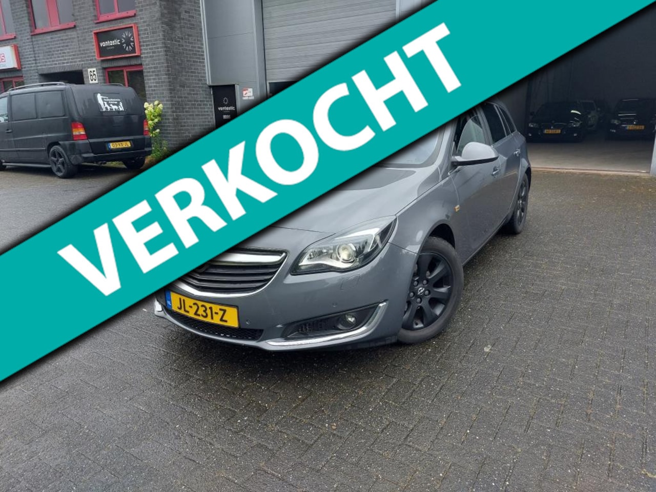 Opel Insignia Sports Tourer - 1.6 CDTI EcoFLEX Business+ - AutoWereld.nl