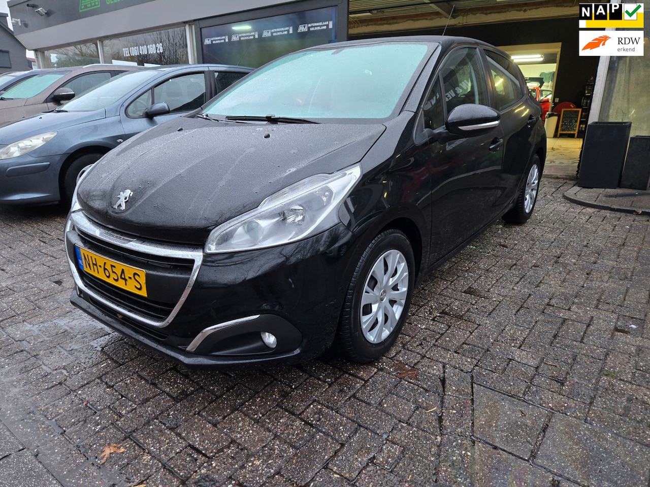 Peugeot 208 - 1.2 PureTech Blue Lion | 2E EIGENAAR | 12MND GARANTIE | NAVI | CRUISE | AIRCO | - AutoWereld.nl