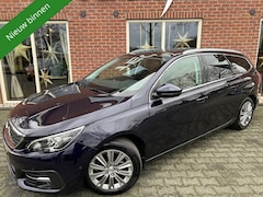 Peugeot 308 SW - 1.2 PureTech Blue Lease Premium Automaat / AFN.TREKHAAK / PANO / LEER / CAMERA