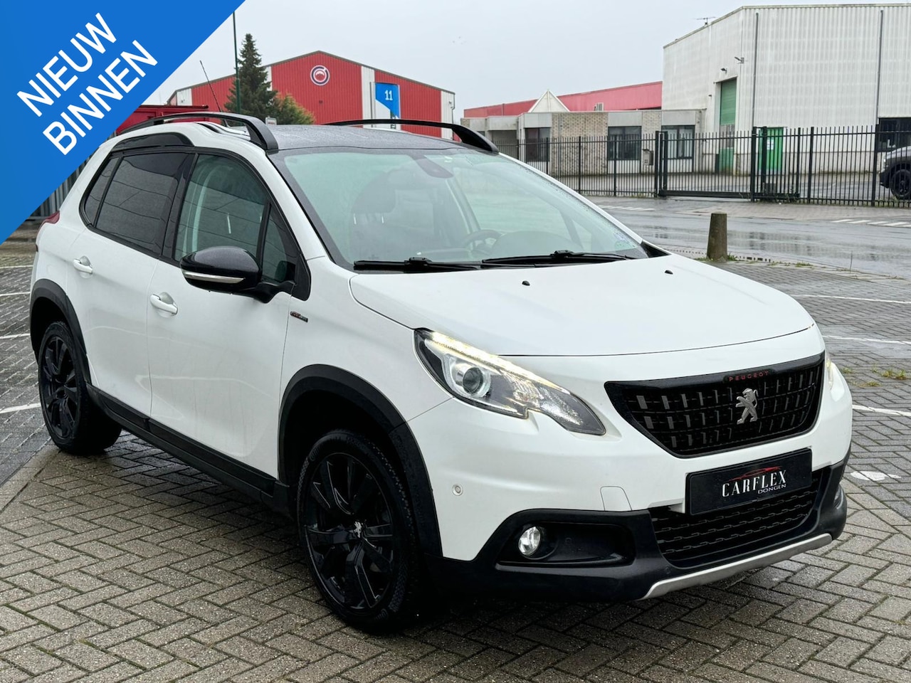 Peugeot 2008 - 1.2 PureTech GT-Line Pano/Camera/Navi/Trekhaak - AutoWereld.nl