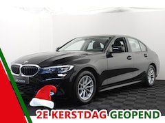 BMW 3-serie - 318i Executive Edition |Navi|Camera|Leder|