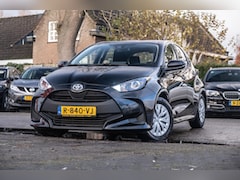 Toyota Yaris - 1.5 Hybrid 116pk CVT Active bovag garantie rijklaar