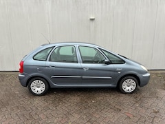 Citroën Xsara Picasso - 1.6i-16V Image