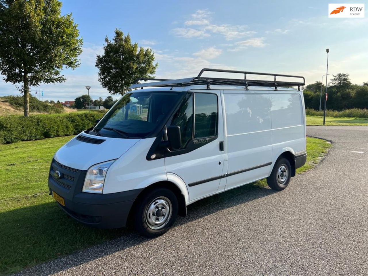 Renault Trafic - 2.0 dCi T27 L1H1 Générique 2.0 dCi T27 L1H1 Générique - AutoWereld.nl