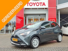 Toyota Aygo - 1.0 VVT-i x-play AUTOMAAT CAMERA AIRCO APPLE/ANDROID BLUETOOTH EL-RAMEN/SPIEGELS NL-AUTO 2