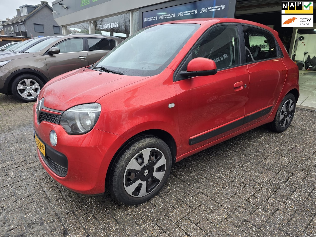 Renault Twingo - 1.0 SCe Collection | 1E EIGENAAR| 12MND GARANTIE | NAVI | CAMERA | AIRCO | CRUISE | - AutoWereld.nl