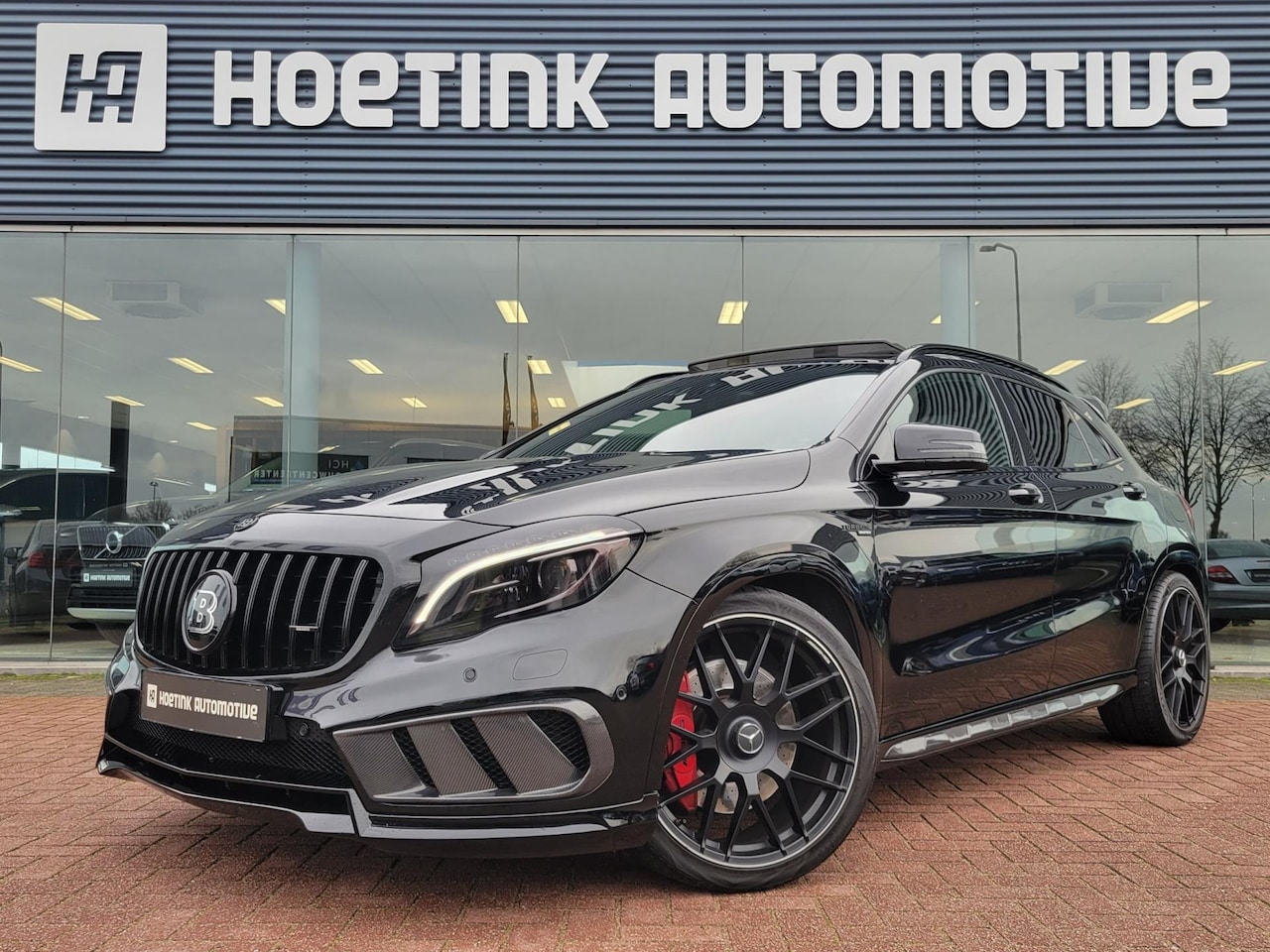 Mercedes-Benz GLA-Klasse - AMG 45 4MATIC | BRABUS | Pano | Night - AutoWereld.nl