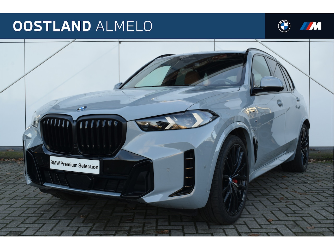 BMW X5 - xDrive50e High Executive M Sport Automaat / Panoramadak / Trekhaak / Soft-Close / Sportsto - AutoWereld.nl