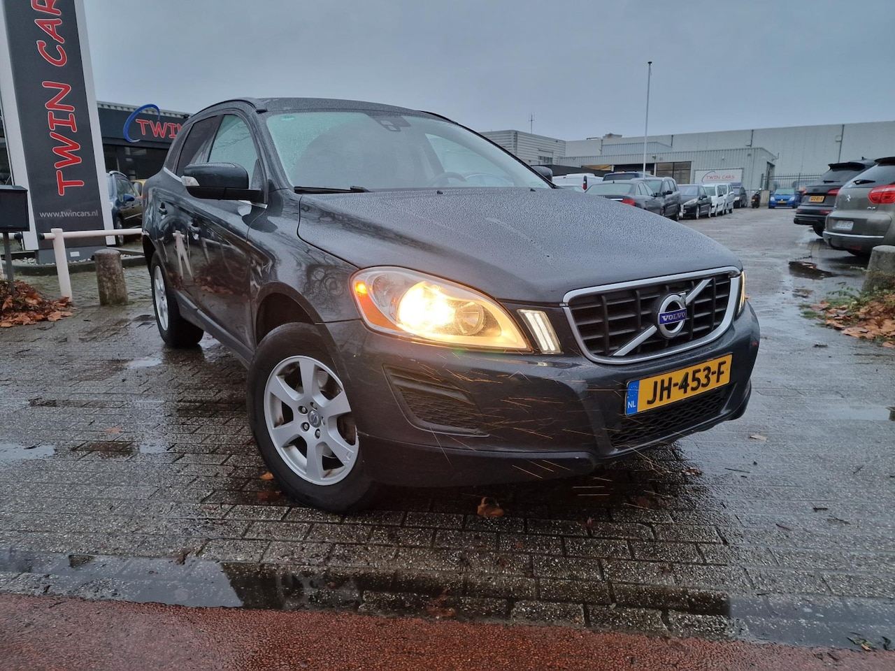 Volvo XC60 - 2.0 D3 Summum - AutoWereld.nl