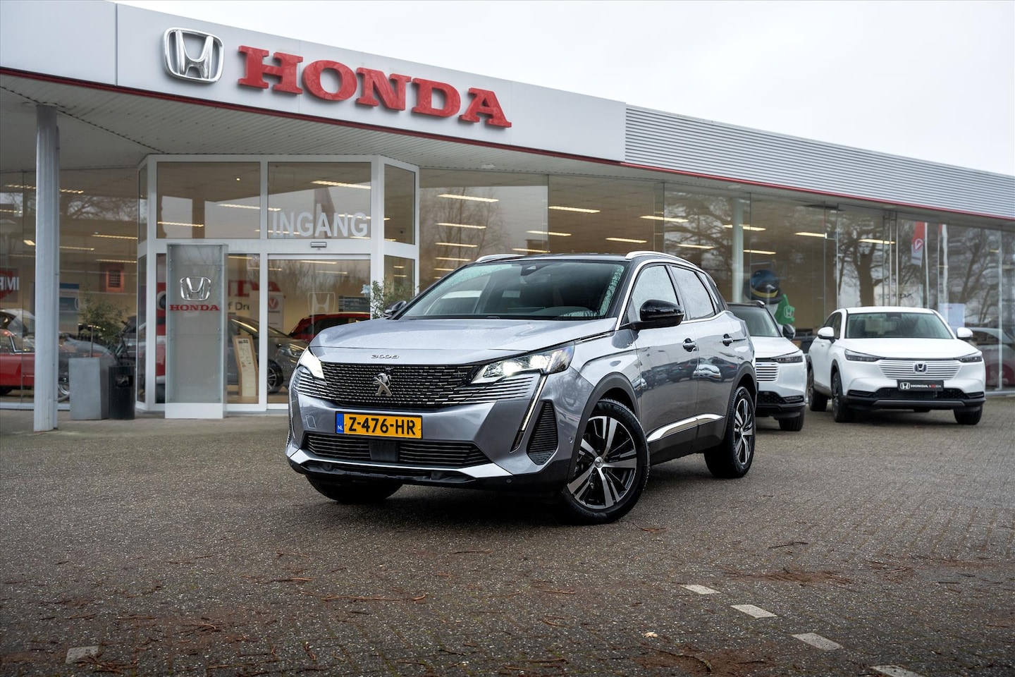 Peugeot 3008 - 1.2 Hybrid GT | Navigatie | Adaptieve cruise control | Blind spot detection | Apple Carpla - AutoWereld.nl