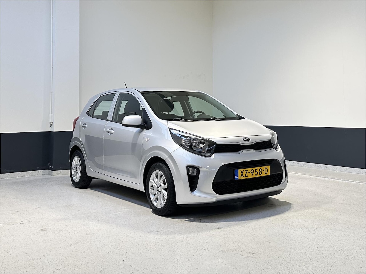 Kia Picanto - 1.0 CVVT EconomyPlusLine | Bluetooth | NL | Airco | LM velgen | - AutoWereld.nl