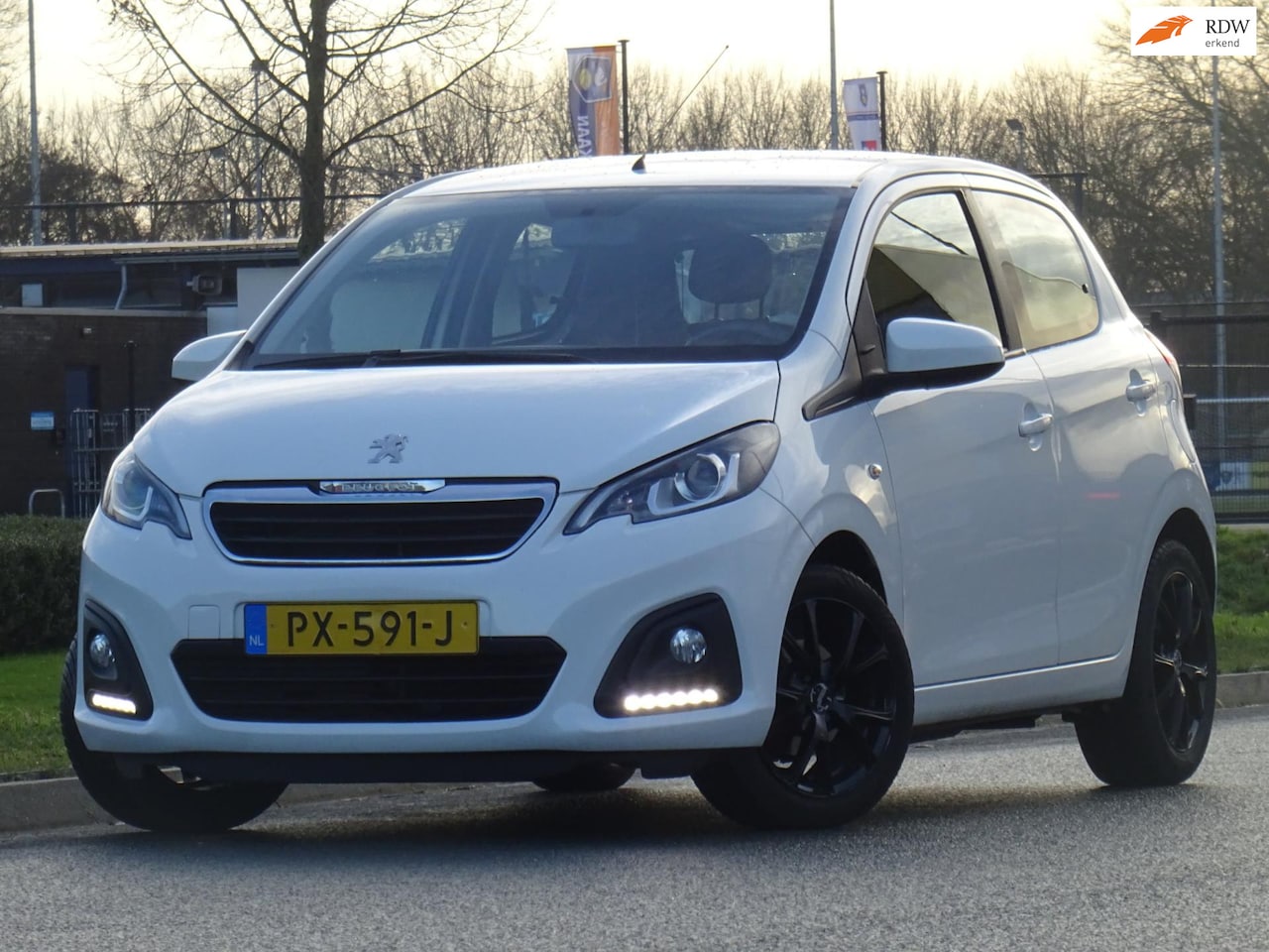 Peugeot 108 - 1.0 e-VTi Blue Lion 5DRS NAP/ANDROID/AIRCO/APK - AutoWereld.nl