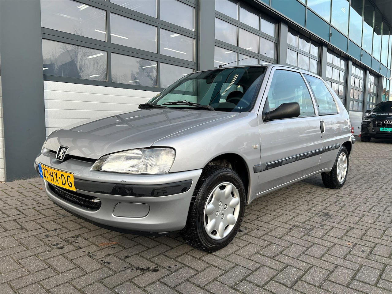 Peugeot 106 - 1.1i 60PK, Nieuwe Distributie+Koppeling - AutoWereld.nl