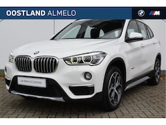 BMW X1 - xDrive20i xLine Automaat / Panoramadak / LED / Park Assistant / Stoelverwarming / Cruise C