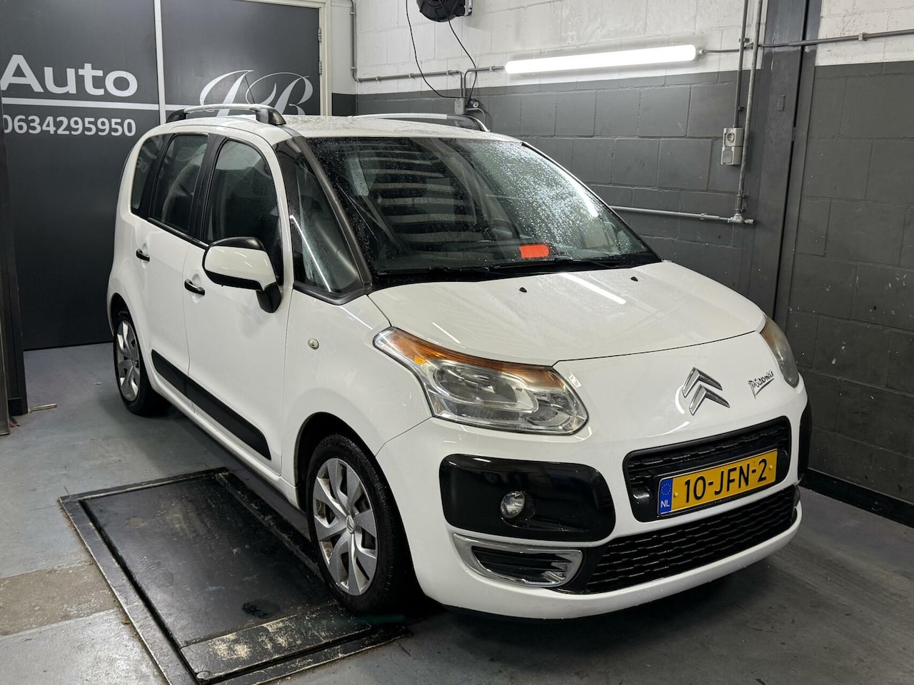 Citroën C3 Picasso - 1.4 VTi AURA | AIRCO | TREKHAAK | NW APK! - AutoWereld.nl