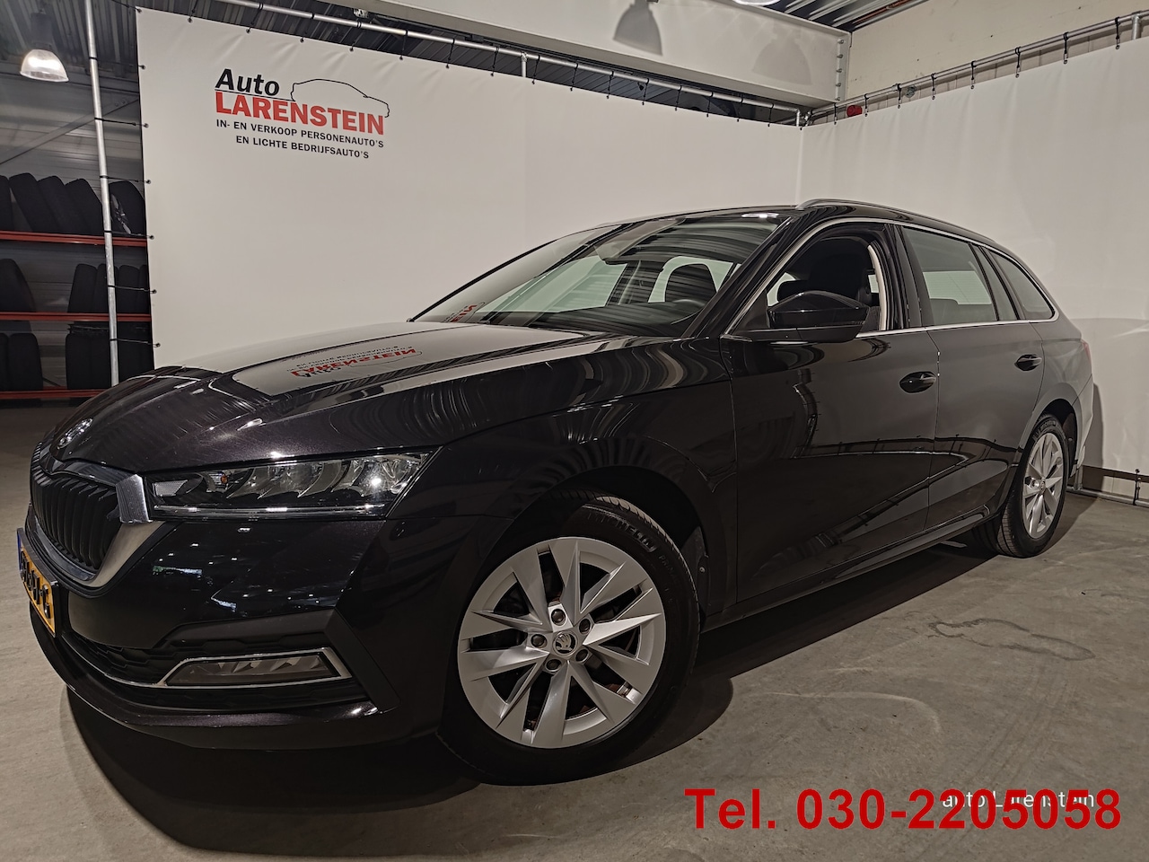 Skoda Octavia Combi - 1.5 eTSI 150pk Style Business Edition Plus DSG7 110kw Elektr.A.Klep / Carplay / A.Camera / - AutoWereld.nl