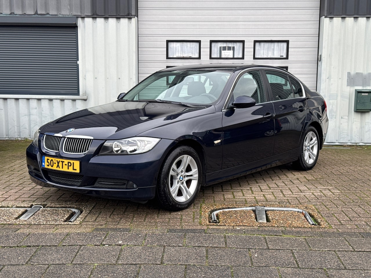 BMW 3-serie - 318i ORIG 157DKM / Navi / Clima / Cruise / Goed ondh. - AutoWereld.nl