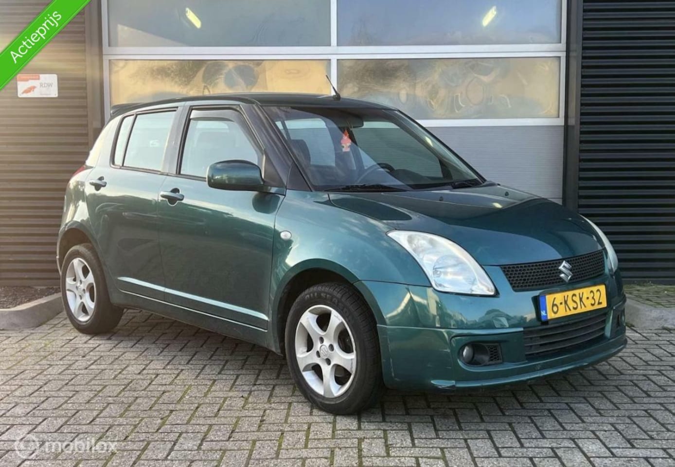 Suzuki Swift - 1.3 GA 1.3 GA - AutoWereld.nl