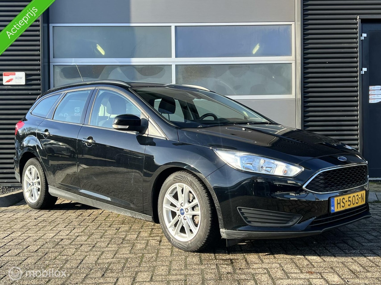 Ford Focus Wagon - 1.0 Trend N.Distributie - AutoWereld.nl