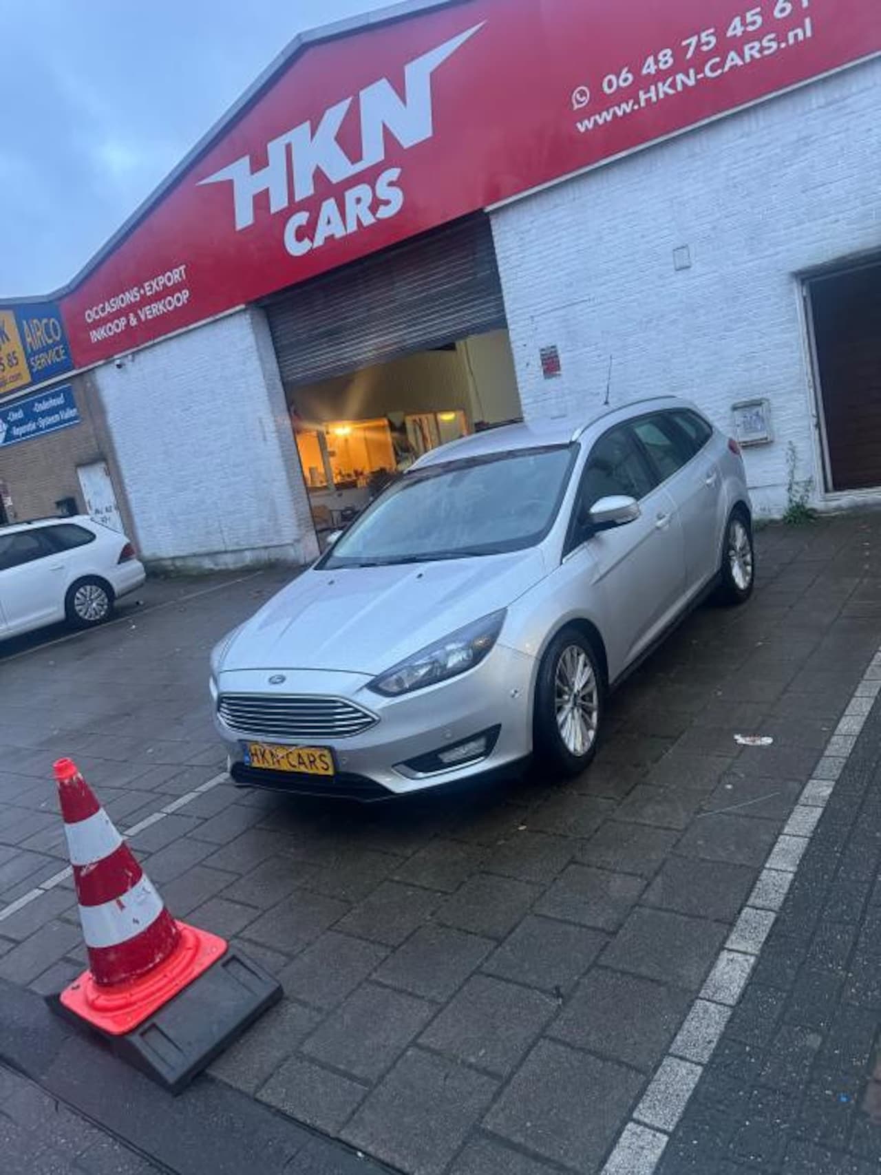 Ford Focus Wagon - 1.5 TDCI Titanium Edition 1.5 TDCI Titanium Edition - AutoWereld.nl