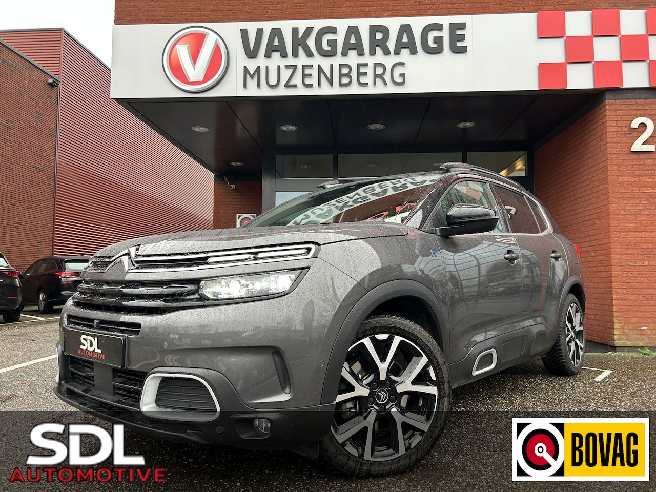 Citroën C5 Aircross - 1.6 Plug-in Hybrid Business Plus // NAVI // CAMERA // FULL LED // PANO / SCHUIFKANTELDAK / - AutoWereld.nl